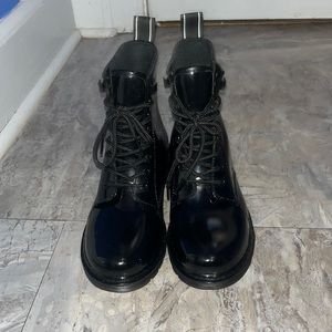 Micheal Kor Boots